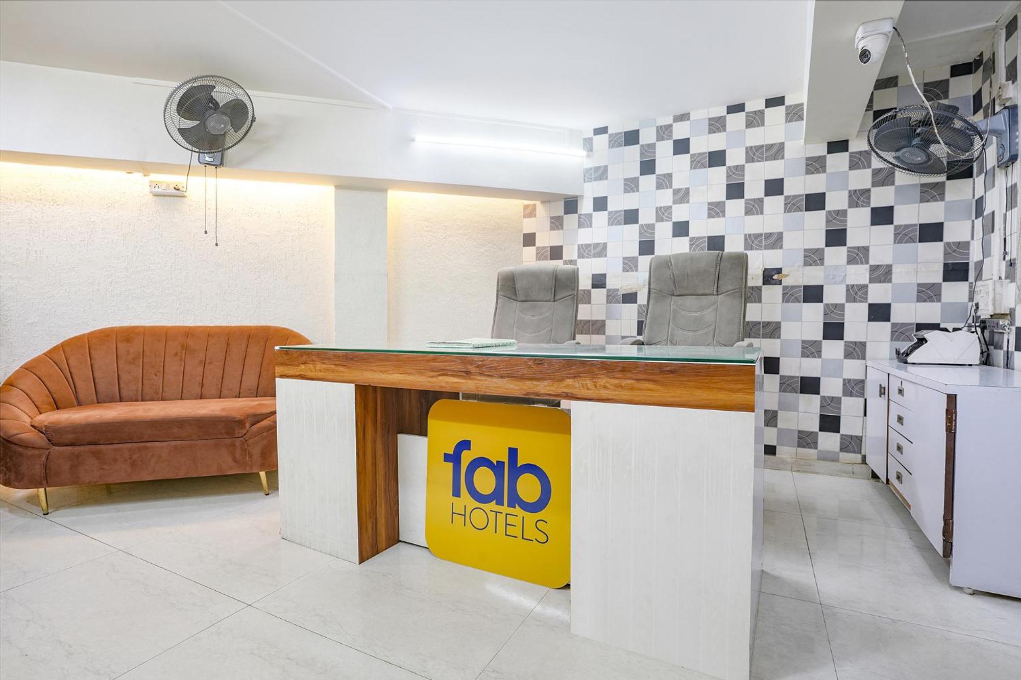 Fabhotel Shree Balaji Apartment Mumbai Exterior photo